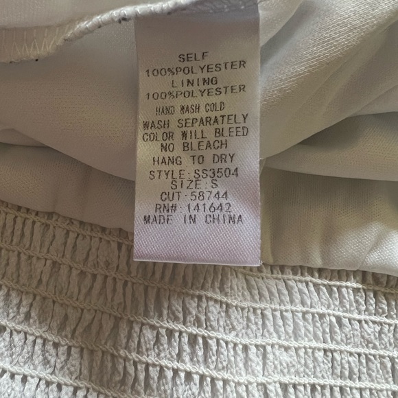 SHE AND SKY WHITE MINI DRESS WITH RUFFLED HEM SIZE SMALL - Picture 7 of 9